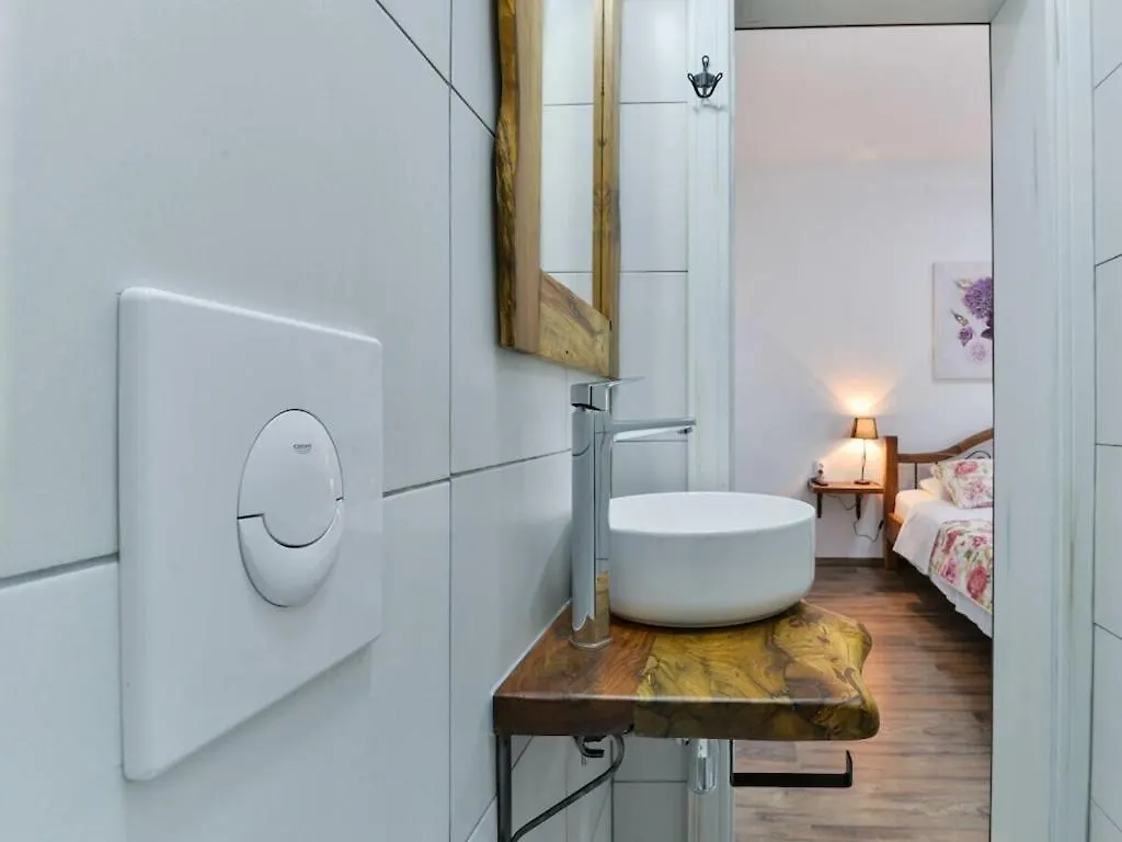 Marinic Comfortable Holiday Residence Zadar