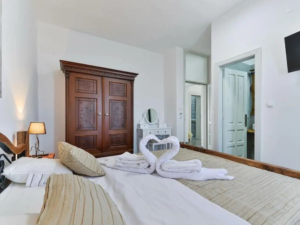Marinic Comfortable Holiday Residence Zadar Villa