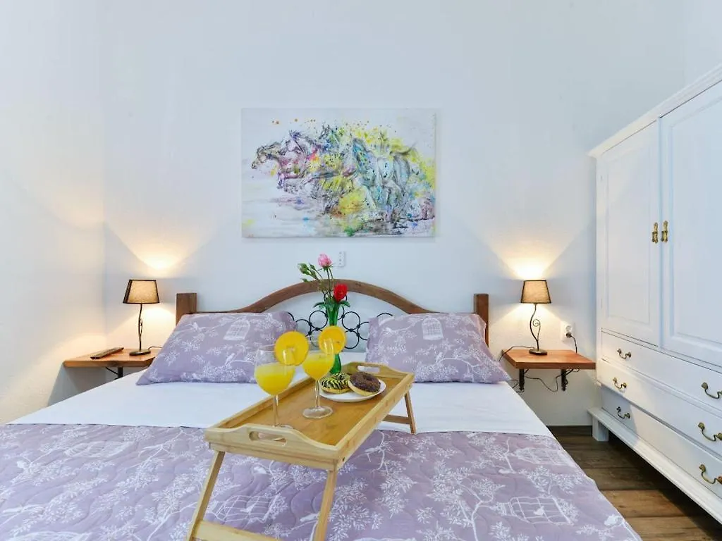 Marinic Comfortable Holiday Residence Zadar 0*,